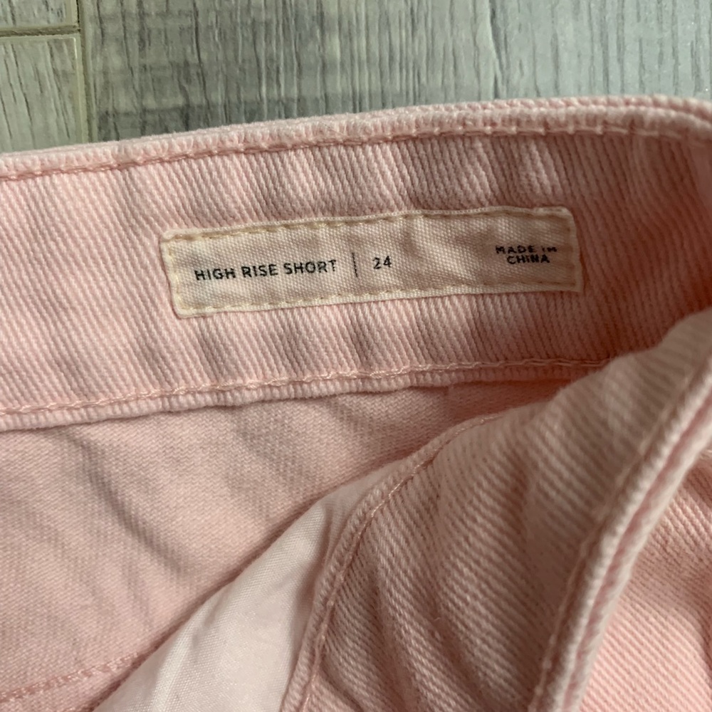 NWOT PacSun Distressed High Rise Shorts - Picture 3 of 4